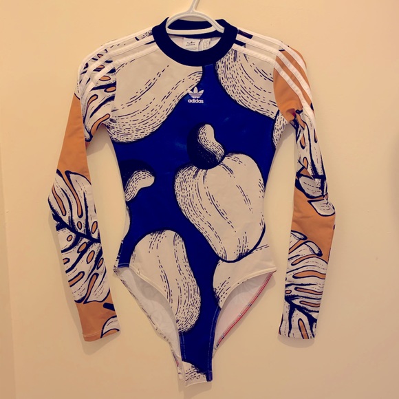 Adidas long sleeve Bodysuit Limited edition - Picture 4 of 7